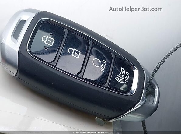 KMHRC8A33SU413561 2025 HYUNDAI VENUE Silver Dashboard view