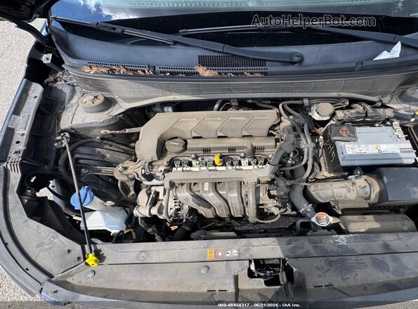 KMHRC8A34LU017656 2020 HYUNDAI VENUE Black Rear view