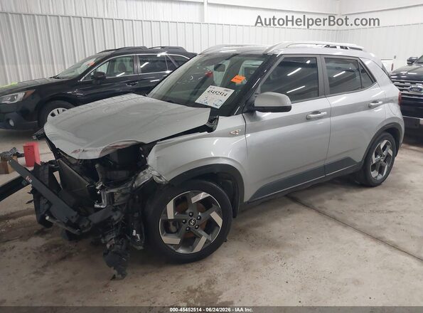KMHRC8A34MU072156 2021 HYUNDAI VENUE Silver Առջևի ձախ երեք քառորդ տեսարան