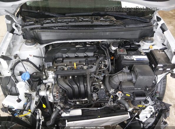 KMHRC8A34MU072156 2021 HYUNDAI VENUE Silver Հետևի տեսք