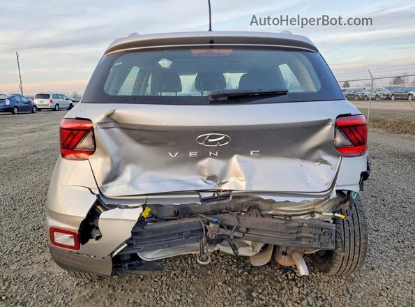 KMHRC8A34PU250734 2023 HYUNDAI VENUE Silver Вид ззаду