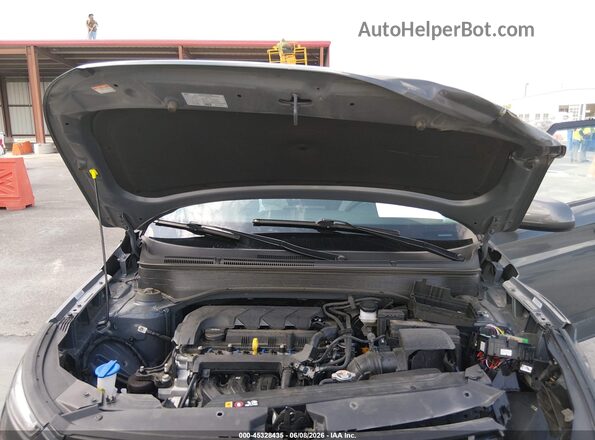 KMHRC8A34RU299242 2024 HYUNDAI VENUE Gray Widok z tyłu