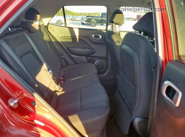 KMHRC8A35LU017150 2020 HYUNDAI VENUE Red Widok wnętrza z tyłu