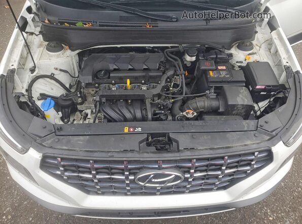 KMHRC8A35RU327162 2024 HYUNDAI VENUE White Widok komory silnika