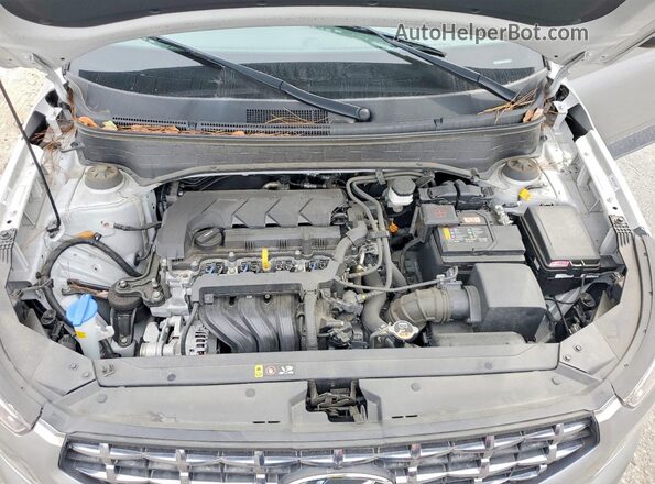 KMHRC8A37PU276079 2023 HYUNDAI VENUE Silver 