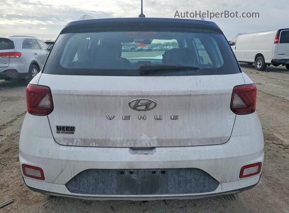KMHRC8A37RU305549 2024 HYUNDAI VENUE White Հետևի տեսք