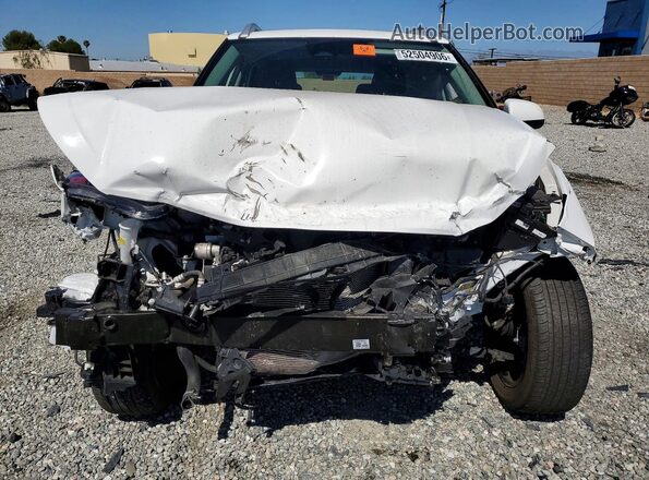KMHRC8A37RU322321 2024 HYUNDAI VENUE Белый Вид спереди