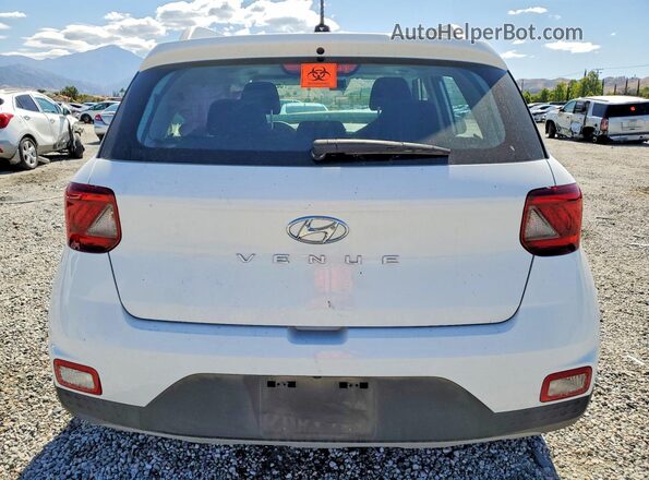 KMHRC8A37RU322321 2024 HYUNDAI VENUE Белый Вид сзади