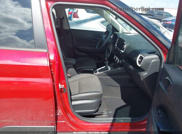 KMHRC8A38PU270811 2023 HYUNDAI VENUE Red Front interior view