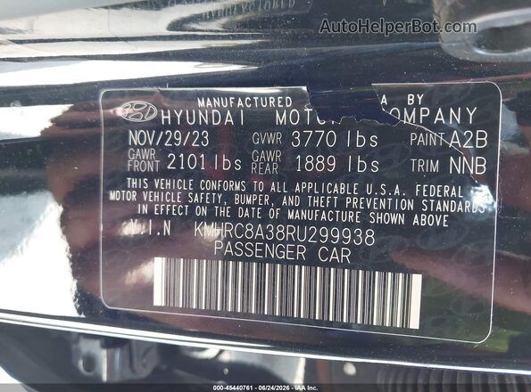 KMHRC8A38RU299938 2024 HYUNDAI VENUE Black Engine compartment view