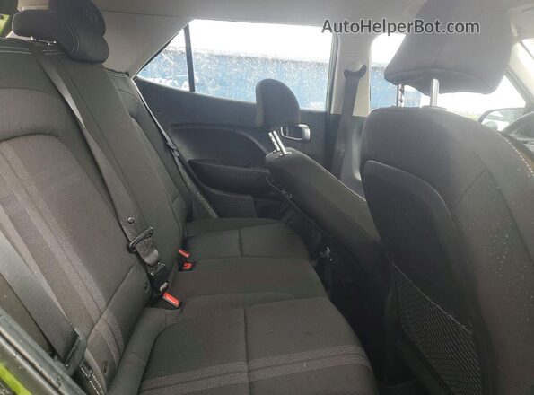 KMHRC8A39LU033853 2020 HYUNDAI VENUE Green უკანა სავარძლების ხედი