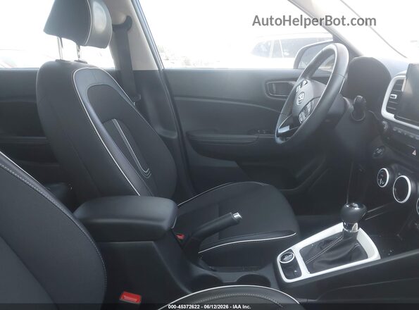 KMHRC8A39NU187966 2022 HYUNDAI VENUE Blue წინა სალონის ხედი