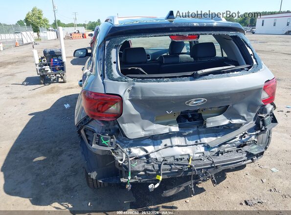 KMHRC8A39NU207892 2022 HYUNDAI VENUE Gray Front view