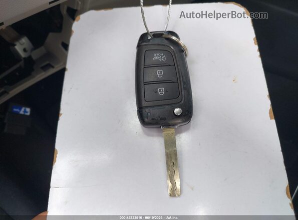 KMHRC8A39PU260921 2023 HYUNDAI VENUE Gray Widok deski rozdzielczej