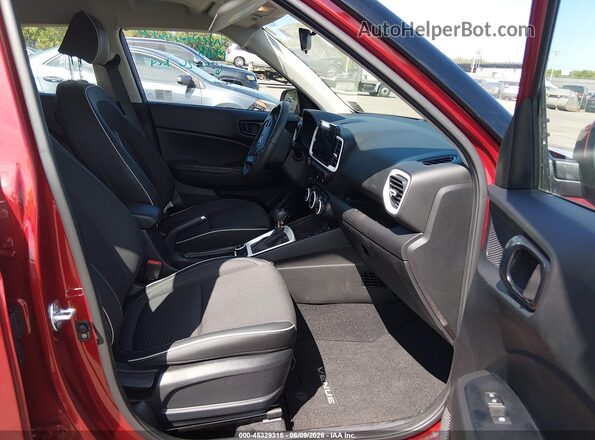 KMHRC8A39SU362941 2025 HYUNDAI VENUE Red Вид салону спереду