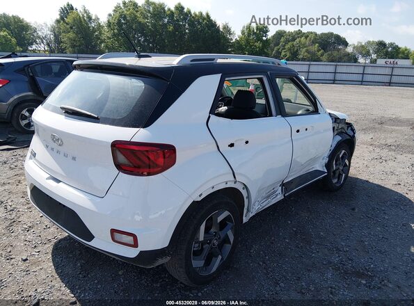KMHRC8A39TU426008 2026 HYUNDAI VENUE White უკანა მარჯვენა