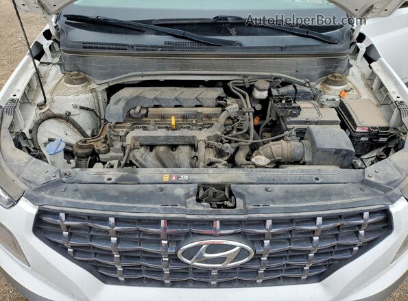 KMHRC8A3XMU070539 2021 HYUNDAI VENUE White 