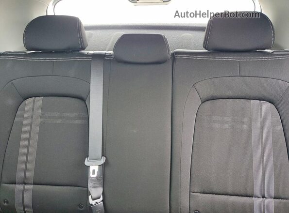 KMHRC8A3XMU070539 2021 HYUNDAI VENUE White 