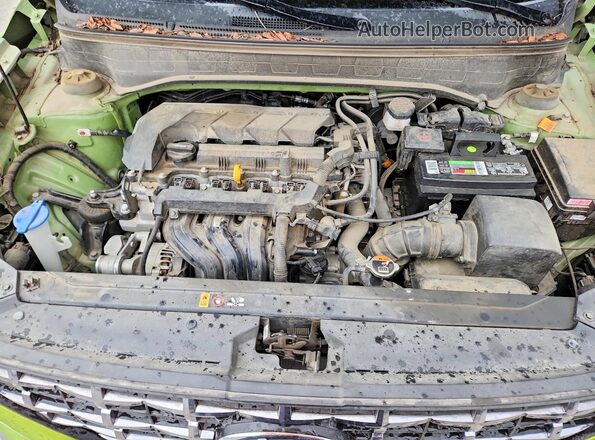 KMHRC8A3XMU078317 2021 HYUNDAI VENUE Green Engine compartment view