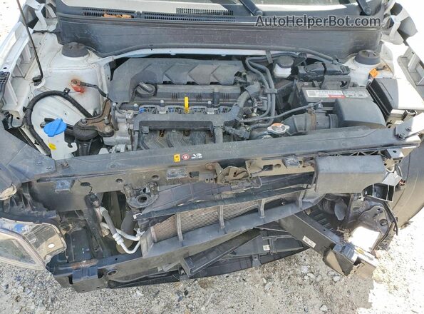 KMHRC8A3XNU136265 2022 HYUNDAI VENUE White 