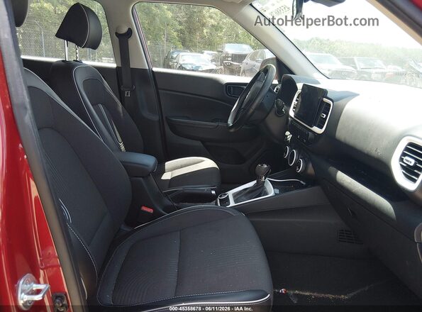KMHRC8A3XPU220167 2023 HYUNDAI VENUE Red წინა სალონის ხედი