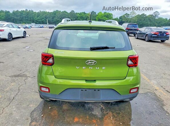 KMHRC8A3XPU241486 2023 HYUNDAI VENUE Green Widok z tyłu