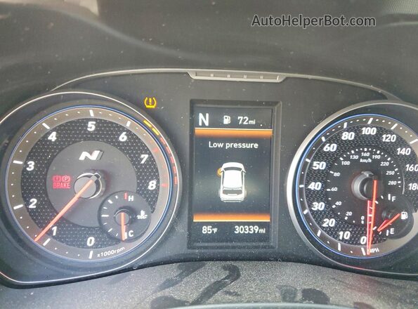KMHT36AH8NU013750 2022 HYUNDAI VELOSTER White Սարքավորումների վահանակի տեսք
