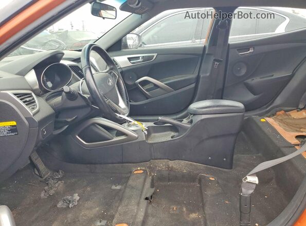 KMHTC6AD0HU306303 2017 HYUNDAI VELOSTER Orange Vista interior delantera