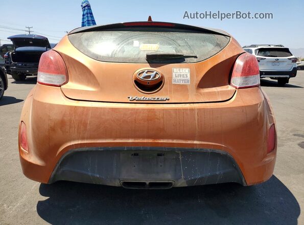 KMHTC6AD0HU306303 2017 HYUNDAI VELOSTER Orange Vista trasera