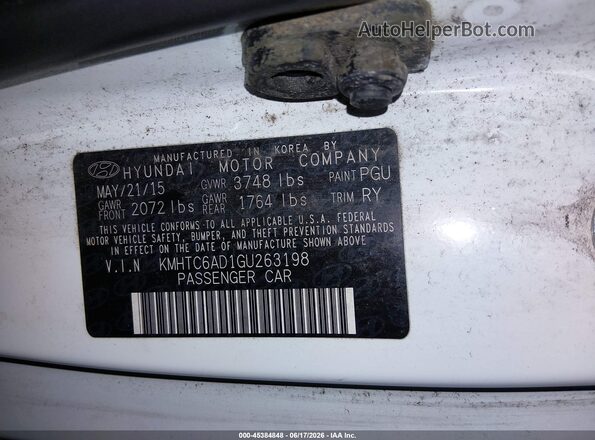 KMHTC6AD1GU263198 2016 HYUNDAI VELOSTER Белый Вид подкапотного пространства