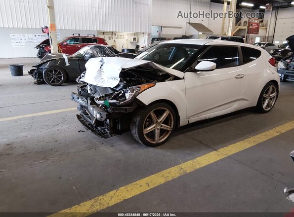 KMHTC6AD1GU263198 2016 HYUNDAI VELOSTER Белый Передняя левая четверть