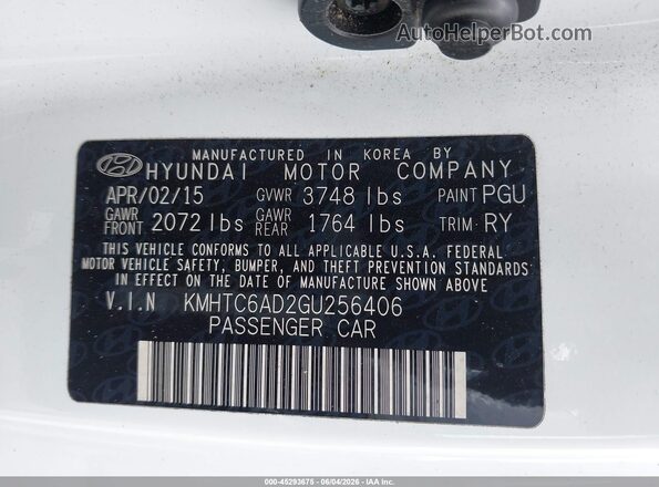 KMHTC6AD2GU256406 2016 HYUNDAI VELOSTER White Engine compartment view