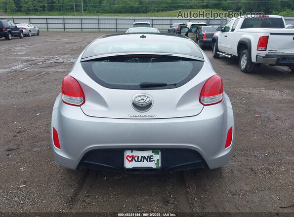 KMHTC6AD3HU317800 2017 HYUNDAI VELOSTER Silver 