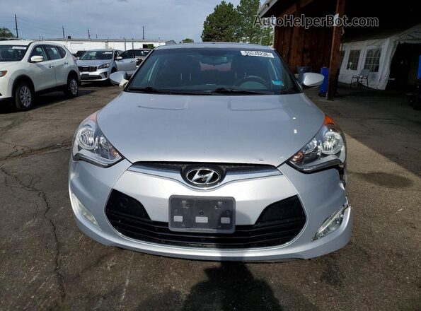 KMHTC6AD3HU321362 2017 HYUNDAI VELOSTER Silver Դիմացի տեսք