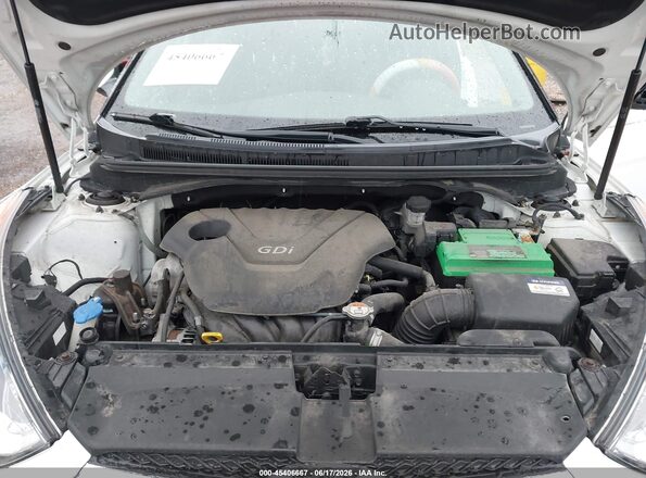 KMHTC6AD4GU264796 2016 HYUNDAI VELOSTER Белый Вид сзади