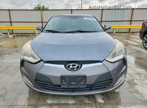 KMHTC6AD6HU305091 2017 HYUNDAI VELOSTER Gray Widok z przodu