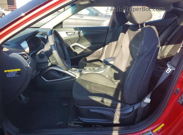 KMHTC6AD7GU258863 2016 HYUNDAI VELOSTER Красный Вид салона спереди