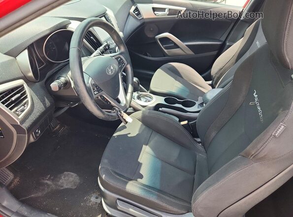 KMHTC6AD7HU307643 2017 HYUNDAI VELOSTER Красный Вид салона спереди