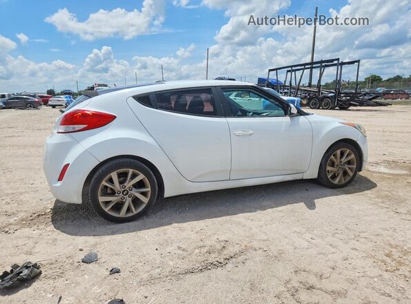 KMHTC6AD8HU310759 2017 HYUNDAI VELOSTER White Rear right