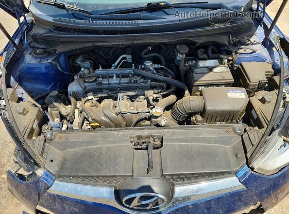 KMHTC6AD9GU302104 2016 HYUNDAI VELOSTER Blue უკანა სალონის ხედი