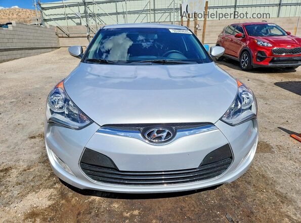 KMHTC6ADXHU308169 2017 HYUNDAI VELOSTER Silver 