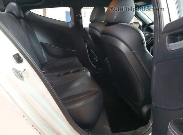 KMHTC6AE2GU285042 2016 HYUNDAI VELOSTER White უკანა სავარძლების ხედი