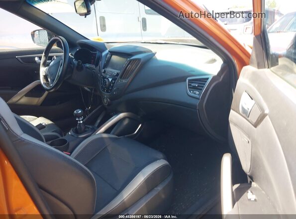 KMHTC6AE3GU285938 2016 HYUNDAI VELOSTER Orange Սալոնի դիմացի տեսք