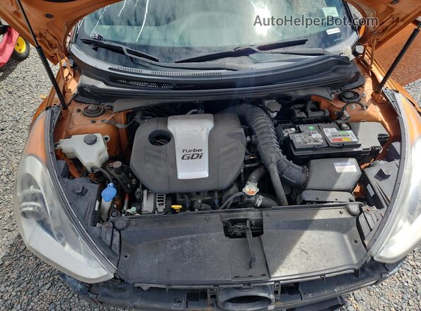 KMHTC6AE6GU273184 2016 HYUNDAI VELOSTER Orange Սալոնի հետևի տեսք