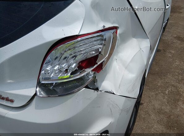 KMHTC6AE8GU248979 2016 HYUNDAI VELOSTER White 