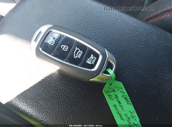 KMHTG6AF2KU011118 2019 HYUNDAI VELOSTER Red Вид панелі приладів
