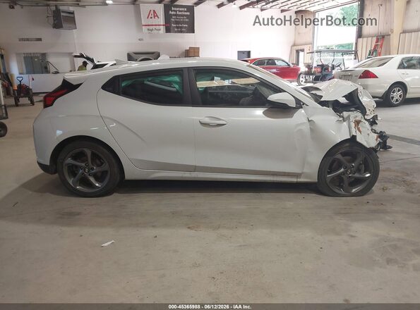 KMHTG6AF7LU023556 2020 HYUNDAI VELOSTER White უკანა სალონის ხედი
