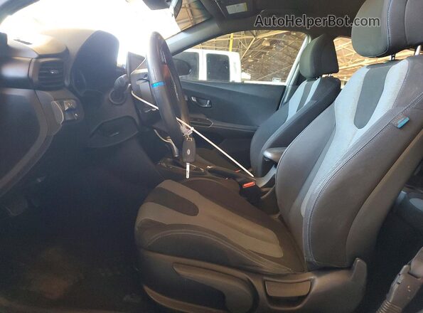 KMHTG6AF8KU016338 2019 HYUNDAI VELOSTER Blue Вид салону спереду