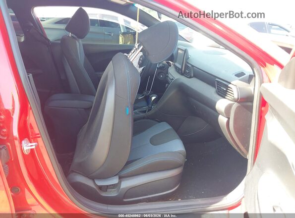 KMHTG6AF8LU022142 2020 HYUNDAI VELOSTER Red Вид салону спереду