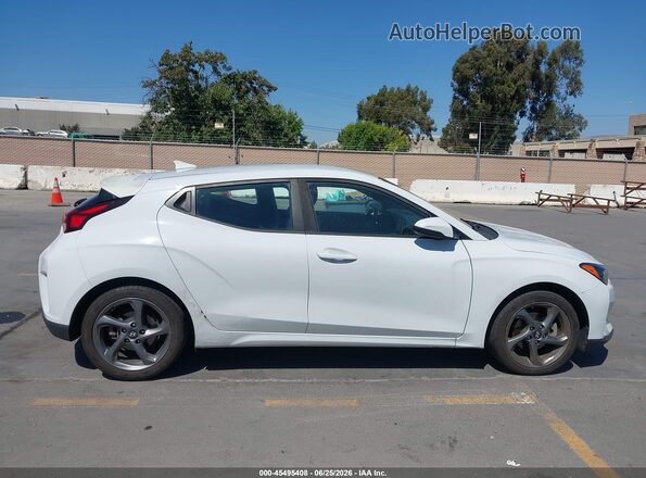 KMHTG6AFXLU026841 2020 HYUNDAI VELOSTER Белый Вид задней части салона